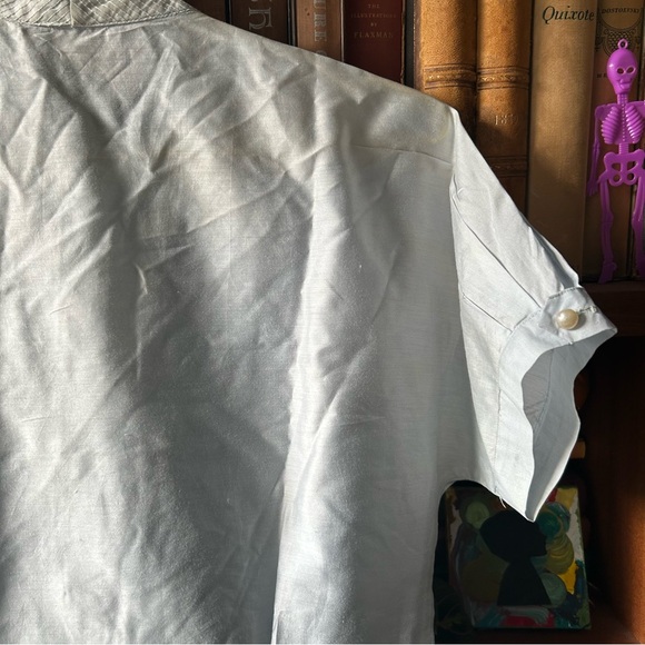 Vintage pale blue blouse with neck tie bow - Picture 13 of 15